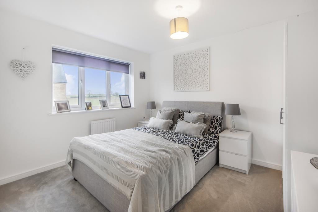 En-Suite to Main Bedroom
