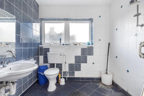5 Anson Close, Aylesbury, HP21 8AT