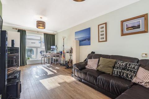 5 Anson Close, Aylesbury, HP21 8AT