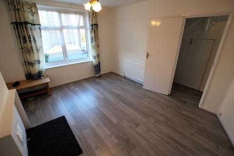 93 Lillechurch Road, Dagenham, RM8 2BY