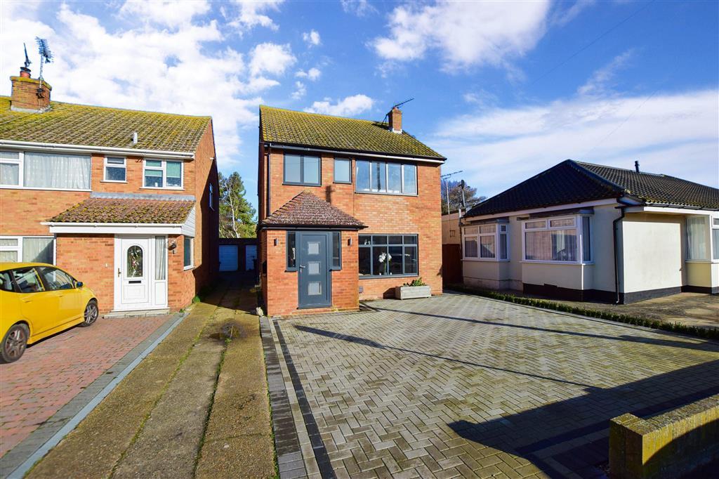 Kings Road, Birchington, Kent 4 bed detached house £400,000