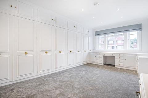 5 bedroom detached house to rent, The Paddocks,  Wembley,  HA9