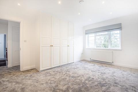 5 bedroom detached house to rent, The Paddocks,  Wembley,  HA9