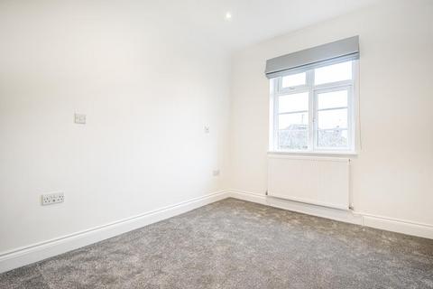5 bedroom detached house to rent, The Paddocks,  Wembley,  HA9