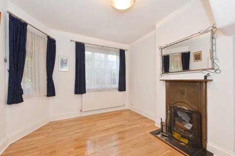 21 Ludlow Road, London, W5 1NX