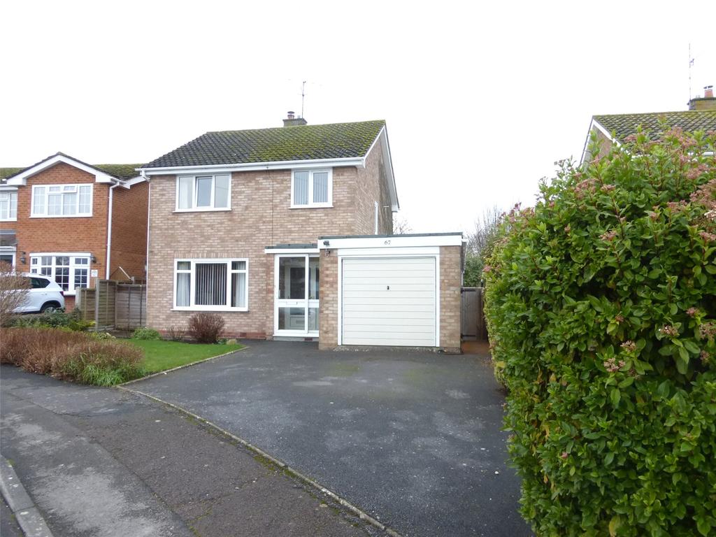 Orchard Place, Harvington, Evesham, WR11 3 bed detached house £299,950