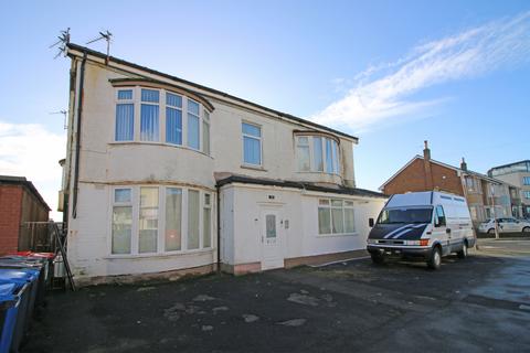 97f Beach Road, Thornton-cleveleys, FY5 1EW