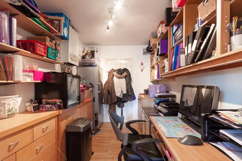 2 Canada Close, Telscombe Cliffs, Peacehaven, BN10 7JH