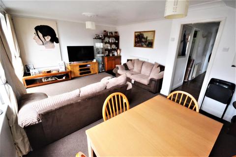11 Beechcroft Avenue, Linford, Stanford-le-hope, SS17 0RE