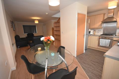 4 bedroom terraced house to rent, Mackworth Street, Hulme, Manchester,  M15 5LP.