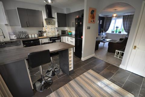 26 Charles Court, Thorne, Doncaster, DN8 4LD