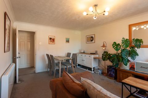 2 bedroom apartment to rent, Postern Close, York YO23