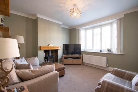 74 Basils Road, Stevenage, SG1 3PU