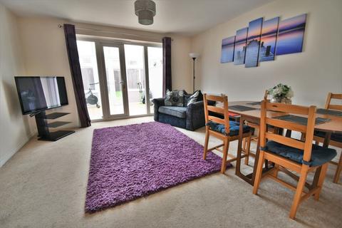 12 Balata Way, Burton-on-trent, DE13 0TY
