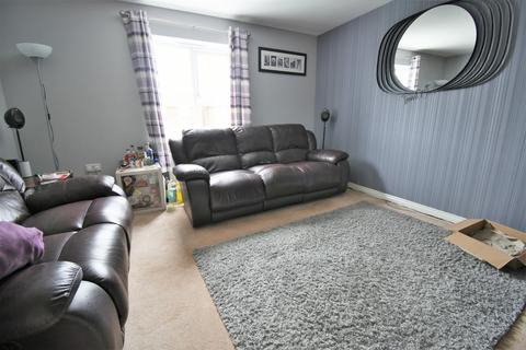 12 Balata Way, Burton-on-trent, DE13 0TY