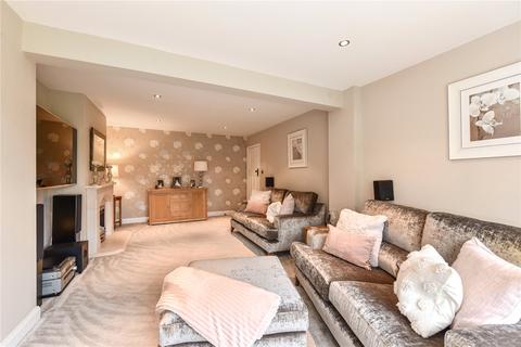 88 Headley Road, Liphook, GU30 7PS