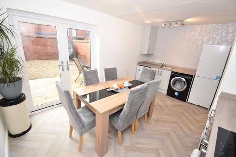 9 Admiral Gardens, Bispham, Blackpool, FY2 9LR