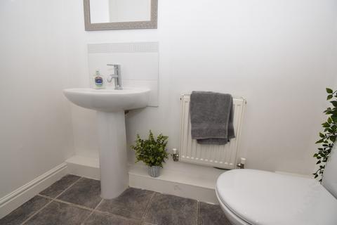 9 Admiral Gardens, Bispham, Blackpool, FY2 9LR