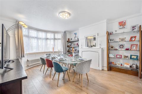 3 Tudor Way, London, W3 9AG