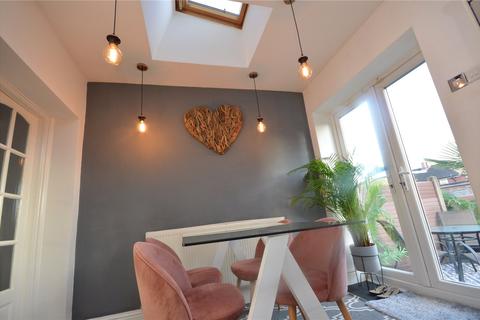 32 Broadgate Crescent, Horsforth, Leeds, LS18 4HG