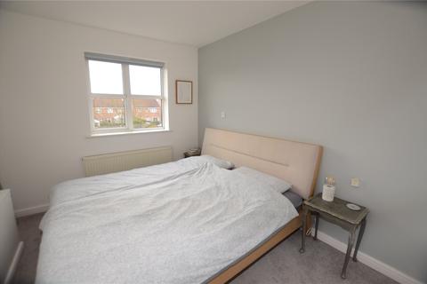 10 Blayds Garth, Woodlesford, Leeds, LS26 8WN