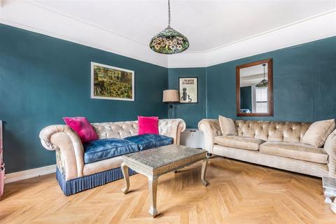 4 Cross Road, Purley, CR8 2DS