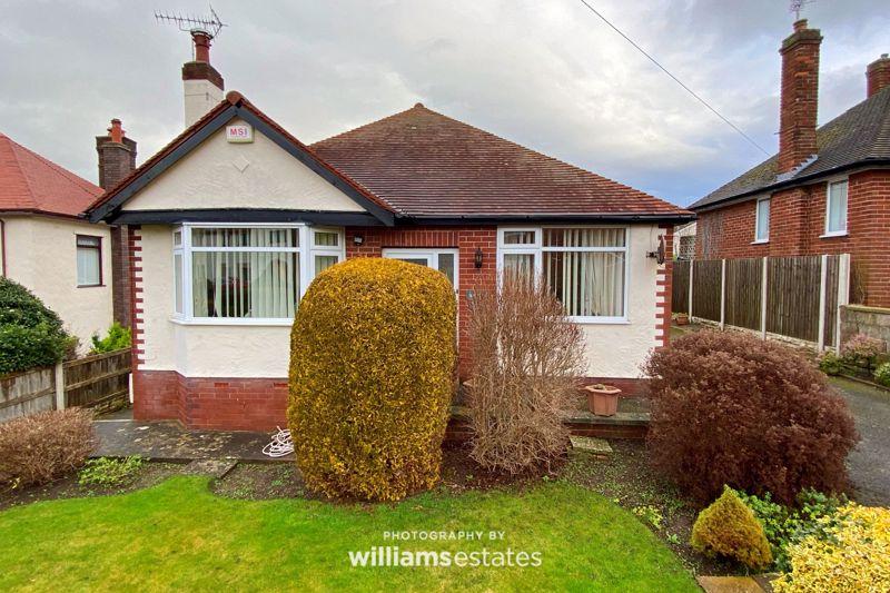 Aberconway Road, Prestatyn 3 bed detached bungalow £270,000