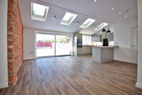 100 Amos Lane, Wednesfield, Wolverhampton, WV11 1LZ