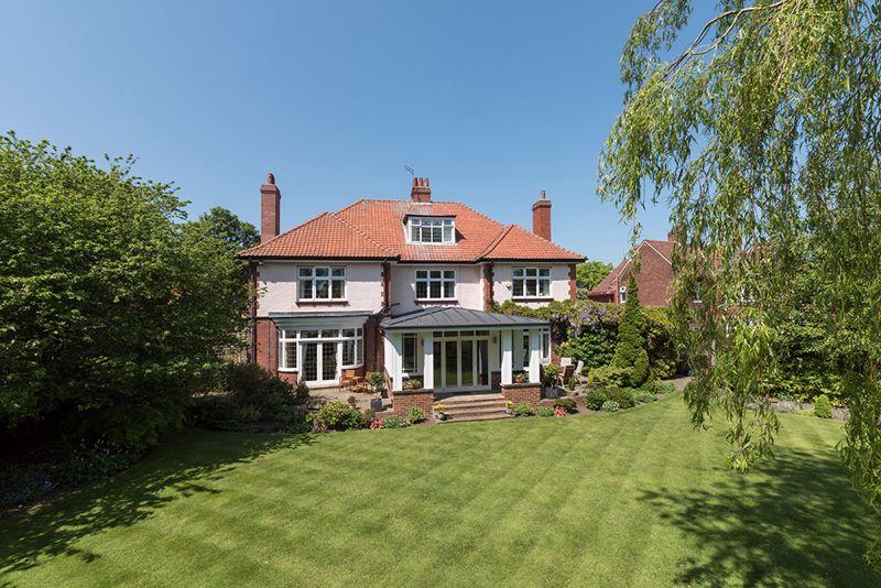 Moor Crescent, Gosforth, Newcastle Upon Tyne 7 bed detached house