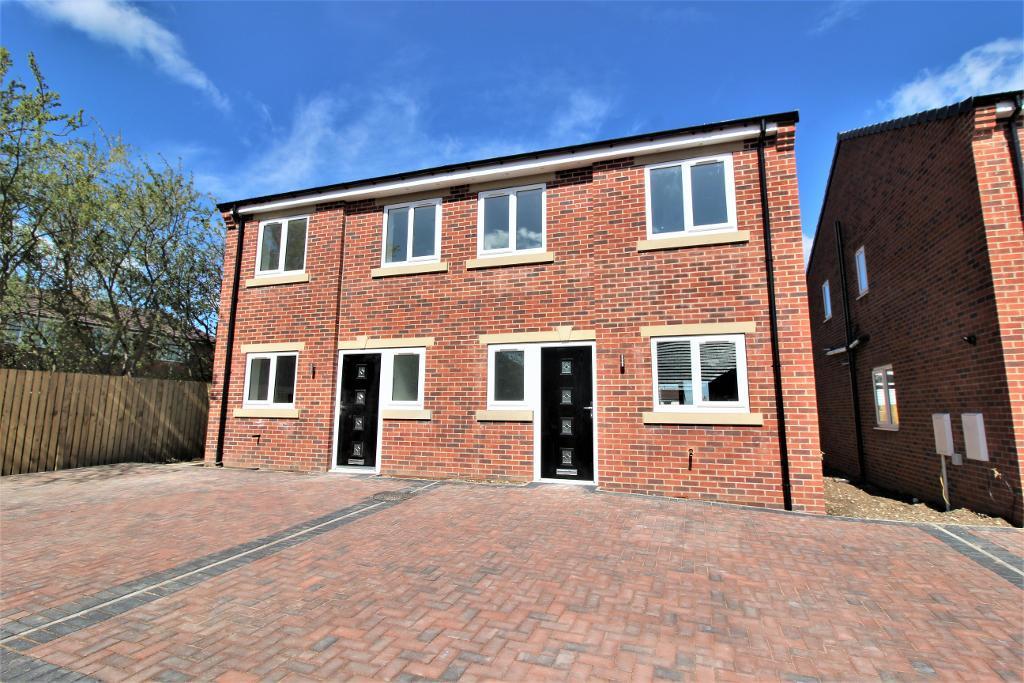 Woodland Mews, Barnsley, South... 3 bed semidetached house £220,000