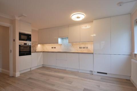 2 bedroom flat to rent, High Trees Court, Manor Court Road, Hanwell, London, W7 3HD