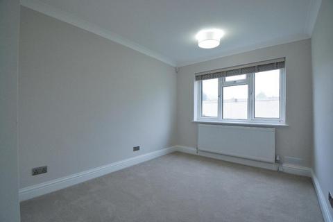 2 bedroom flat to rent, High Trees Court, Manor Court Road, Hanwell, London, W7 3HD