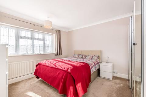 31 Stirling Drive, Orpington, BR6 9DW