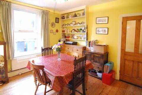 17 Argyll Road, Gloucester, GL2 0QR