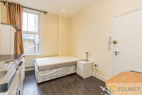 Studio to rent, North End Road, London W14