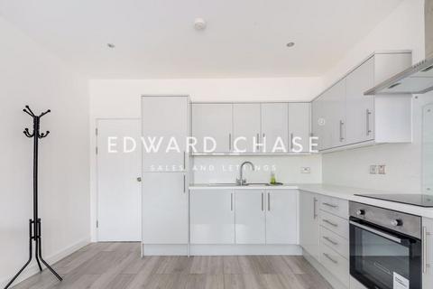 undefined, Waterloo Road, Barkingside, IG6 *Inclusive of Council Tax & Water*