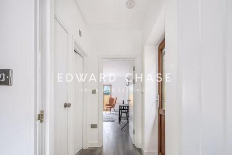 undefined, Waterloo Road, Barkingside, IG6 *Inclusive of Council Tax & Water*