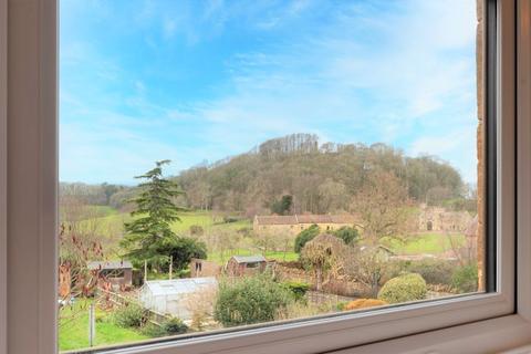 23 Townsend, Montacute, TA15 6XH