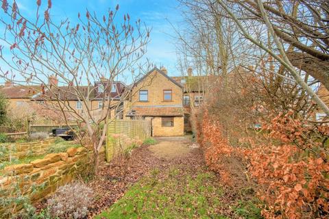 23 Townsend, Montacute, TA15 6XH
