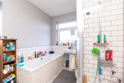 1 Brookside Road, Ruddington, Nottingham, NG11 6AT