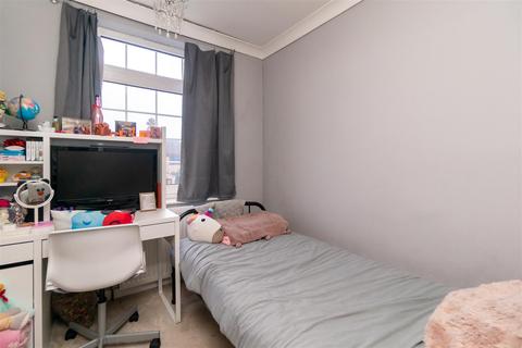 1 Brookside Road, Ruddington, Nottingham, NG11 6AT