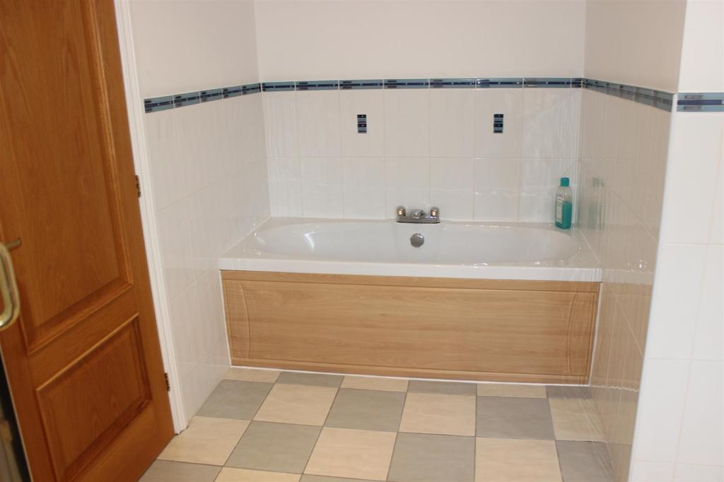 Family bathroom