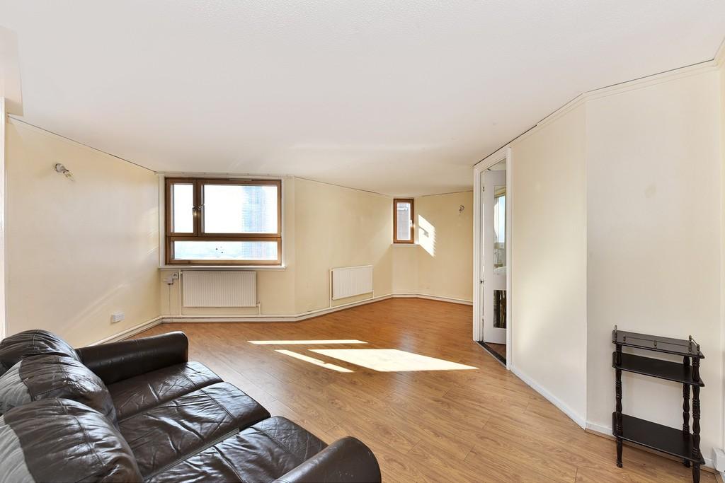 Ashburnham Tower, Chelsea, SW10 3 bed apartment £2,167 pcm (£500 pw)