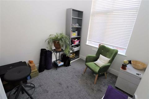 Flat 5, 3 Athol Road, Manchester, M16 8QW