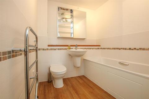 12, Edmund Rice House Milan Walk, Brentwood, CM14 4JP