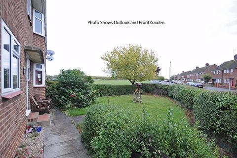 3 Bugby Drive, Irthlingborough, Wellingborough, NN9 5XG