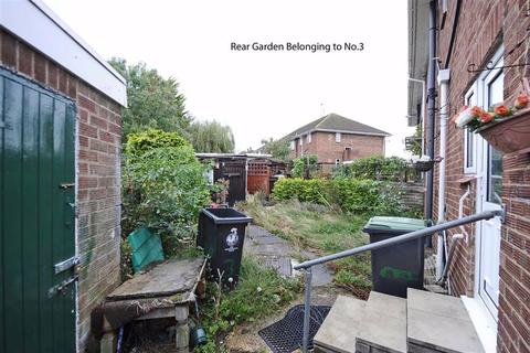 3 Bugby Drive, Irthlingborough, Wellingborough, NN9 5XG