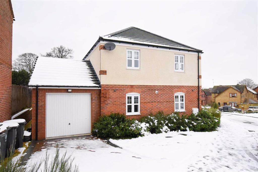 The Drive, Rushden 4 bed detached house £1,350 pcm (£312 pw)