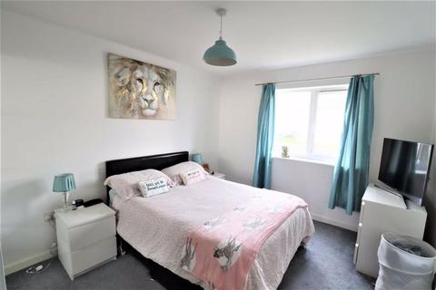 12 Airoh End, Weston-super-mare, BS24 8FJ