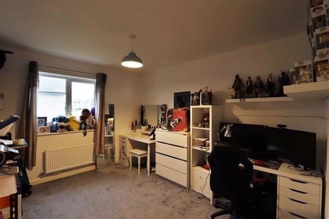 12 Airoh End, Weston-super-mare, BS24 8FJ